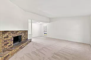 411 Clear Creek Ln, Coppell, TX 75019 - Photo 4