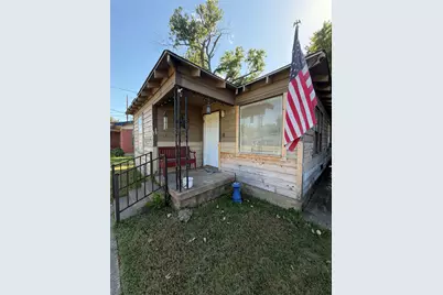 307 N Masters Drive, Dallas, TX 75217 - Photo 2