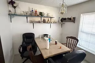 303 N Masters Dr, Dallas, TX 75217 - Photo 8