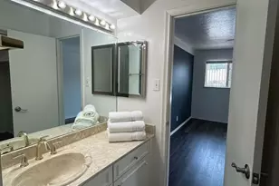 5014 Les Chateaux Dr, Dallas, TX 75235 - Photo 2