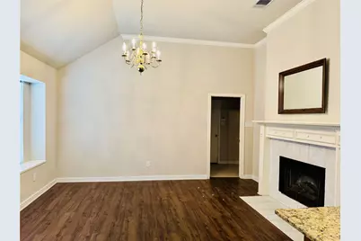 215 Springpark Drive, Arlington, TX 76014 - Photo 8