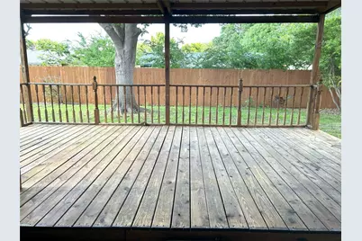 215 Springpark Drive, Arlington, TX 76014 - Photo 24