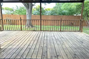 215 Springpark Dr, Arlington, TX 76014 - Photo 24