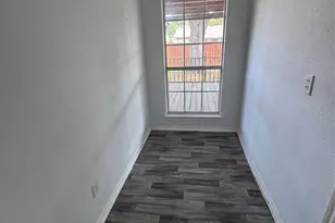 215 Springpark Dr, Arlington, TX 76014 - Photo 22
