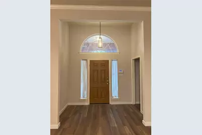 215 Springpark Drive, Arlington, TX 76014 - Photo 2