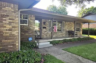 9334 Hunters Creek Dr, Dallas, TX 75243 - Photo 2