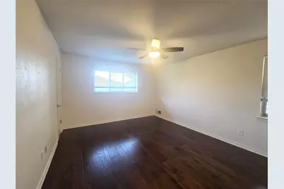 9334 Hunters Creek Drive, Dallas, TX 75243 - Photo 14