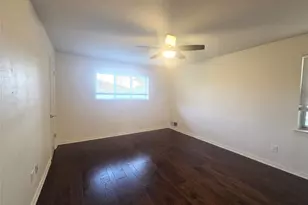 9334 Hunters Creek Dr, Dallas, TX 75243 - Photo 14