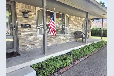 9334 Hunters Creek Drive, Dallas, TX 75243 - Photo 4