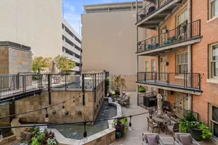 411 W 7th St, Fort Worth, TX 76102 - Photo 10