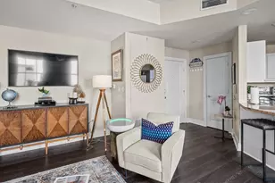 411 W 7th St, Fort Worth, TX 76102 - Photo 2