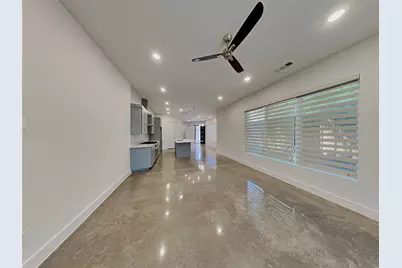 2343 Vagas Street #2343, Dallas, TX 75219 - Photo 2