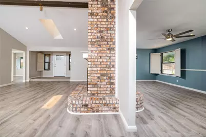 950 Hummingbird Trail, Grapevine, TX 76051 - Photo 2
