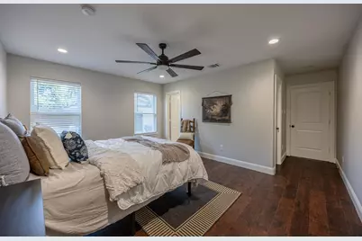 809 Haynes Avenue, Fort Worth, TX 76103 - Photo 18