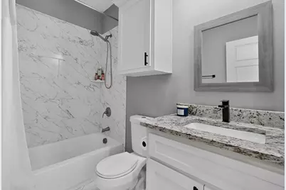 909 Marcellus Court, Arlington, TX 76011 - Photo 12