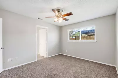 310 Candlewood Place, Richardson, TX 75081 - Photo 18