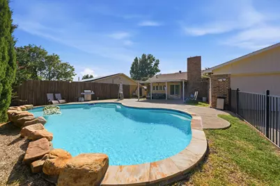 3138 Barton Road, Carrollton, TX 75007 - Photo 22