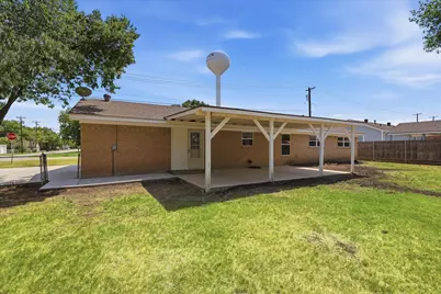 302 W 4th Street, Justin, TX 76247 - Photo 30