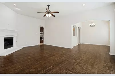 9404 National Pines Drive, McKinney, TX 75072 - Photo 6