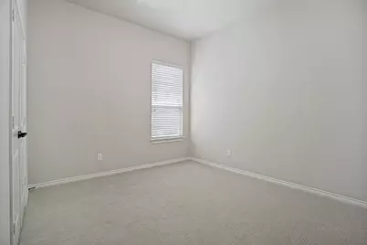 9404 National Pines Drive, McKinney, TX 75072 - Photo 20