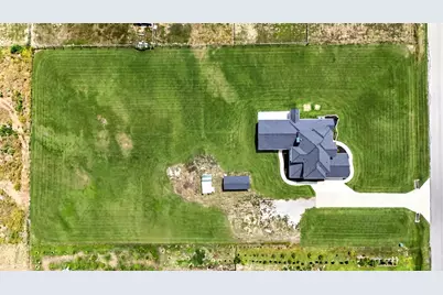 7271 Michelle Point, Krum, TX 76249 - Photo 4