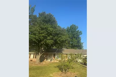 2601 S Park Street, Commerce, TX 75428 - Photo 18