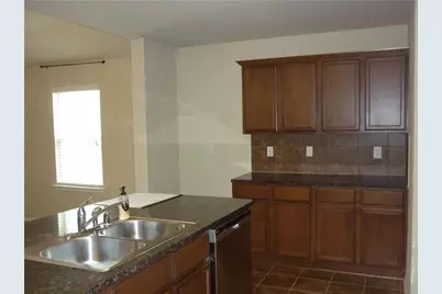 1054 Churchill Drive, Princeton, TX 75407 - Photo 2