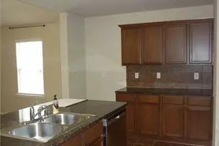 1054 Churchill Dr, Princeton, TX 75407 - Photo 2