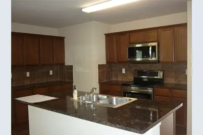 1054 Churchill Drive, Princeton, TX 75407 - Photo 4
