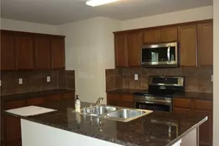 1054 Churchill Dr, Princeton, TX 75407 - Photo 4