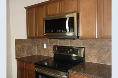 1054 Churchill Drive, Princeton, TX 75407 - Photo 6