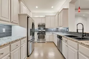 5113 Vandelia St, Dallas, TX 75235 - Photo 2