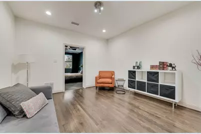 5113 Vandelia Street, Dallas, TX 75235 - Photo 12