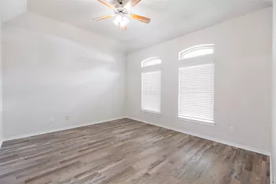 1801 Fern Court, Grapevine, TX 76051 - Photo 8