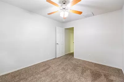 1801 Fern Court, Grapevine, TX 76051 - Photo 14