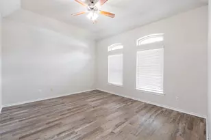 1801 Fern Ct, Grapevine, TX 76051 - Photo 10