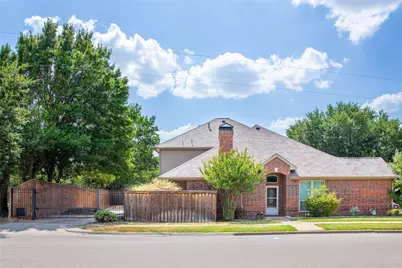 1801 Fern Court, Grapevine, TX 76051 - Photo 2