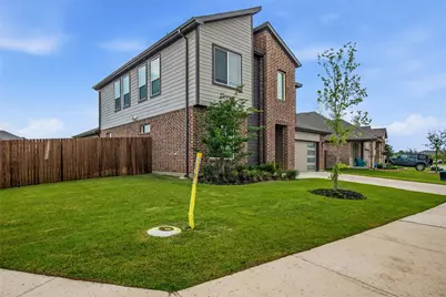 1501 Woodpecker Street, Denton, TX 76205 - Photo 2