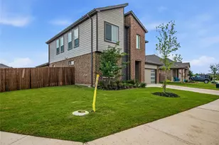 1501 Woodpecker St, Denton, TX 76205 - Photo 2