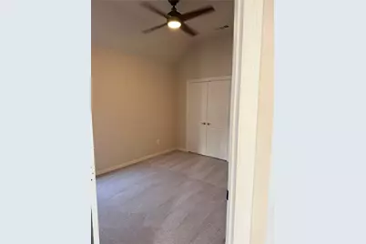 3400 Silverwood Drive, Carrollton, TX 75007 - Photo 12
