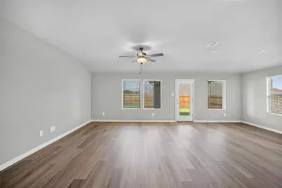 2009 Homestretch Drive, Seagoville, TX 75159 - Photo 4