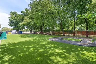 1125 Roberts Cut Off Road, River Oaks, TX 76114 - Photo 4