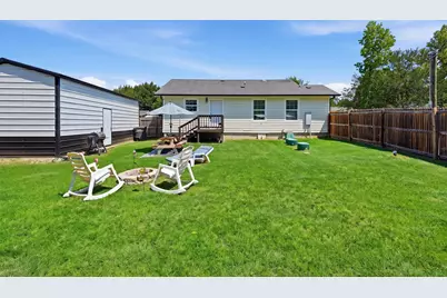 201 Spring Valley Circle, Azle, TX 76020 - Photo 34