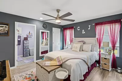 201 Spring Valley Circle, Azle, TX 76020 - Photo 16