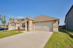 1932 Tradition Dr, Seagoville, TX 75159 - Photo 2
