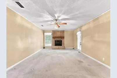 613 Cooper Street, Ennis, TX 75119 - Photo 6