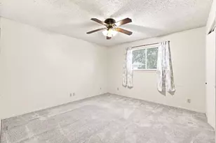 613 Cooper St, Ennis, TX 75119 - Photo 16