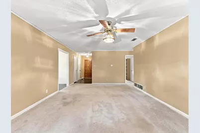 613 Cooper Street, Ennis, TX 75119 - Photo 8