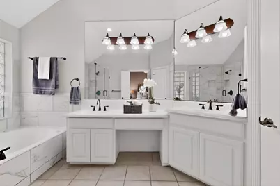 100 Shumard Court, Irving, TX 75063 - Photo 20