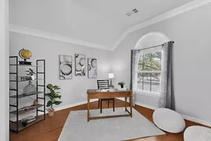 100 Shumard Ct, Irving, TX 75063 - Photo 14